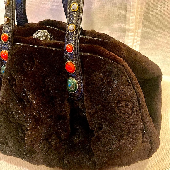 Louis Vuitton Limited Edition Black Quilted Monogram Mink Demi Lune Satchel - Picture 4 of 16